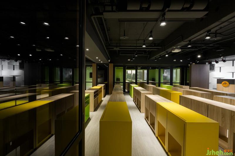 室內(nèi)設(shè)計師