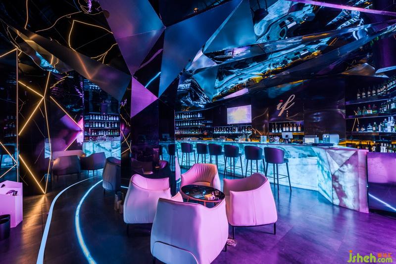 室內(nèi)設(shè)計師